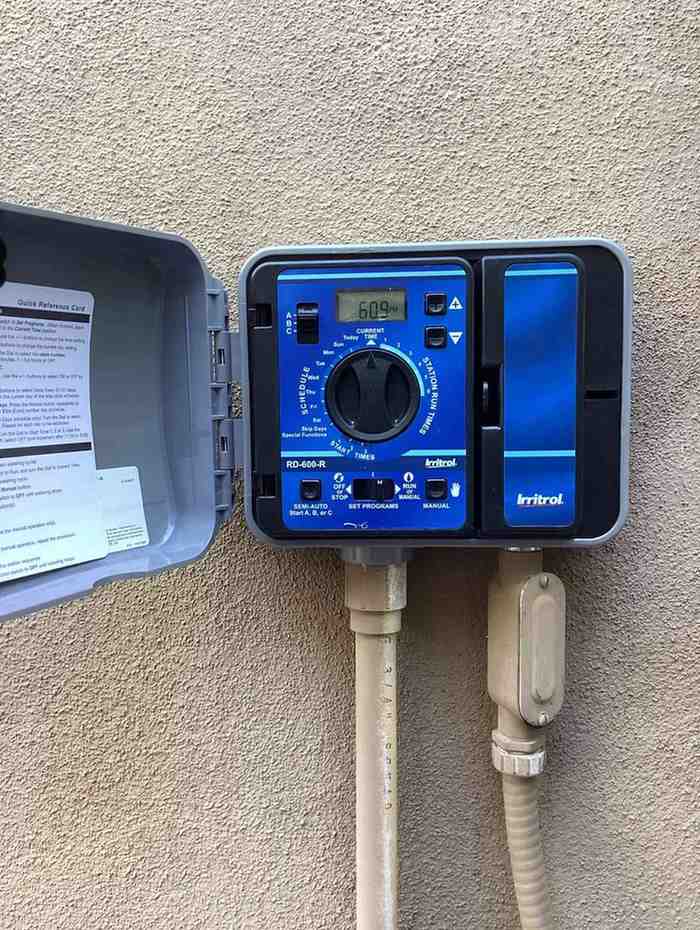 Professional water heater installation service by a licensed plumber in Scottsdale, AZ<br />
